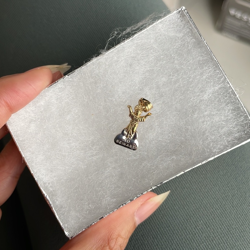 10k gold Christ pendant with silver - Picture 5 of 5